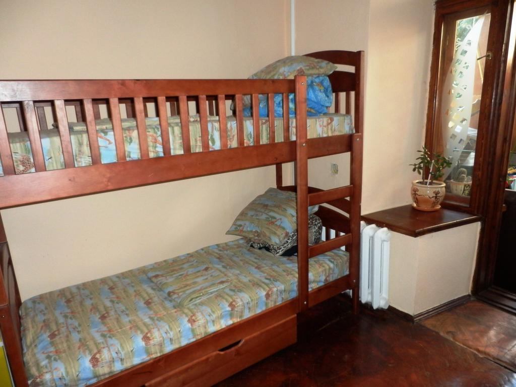 Yourhostel Kiev Værelse billede