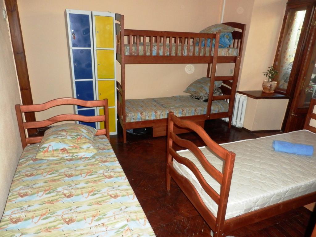 Yourhostel Kiev Værelse billede