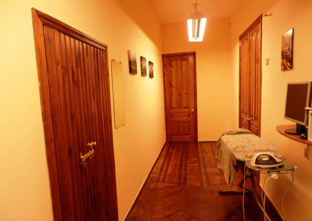 Yourhostel Kiev Eksteriør billede