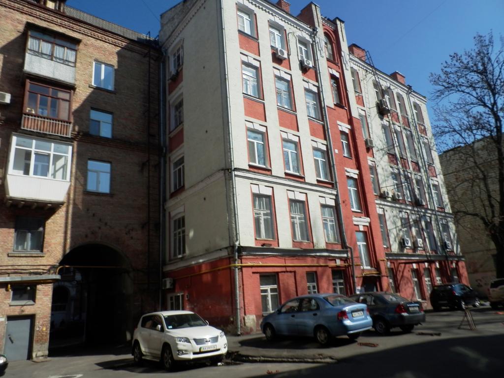 Yourhostel Kiev Eksteriør billede